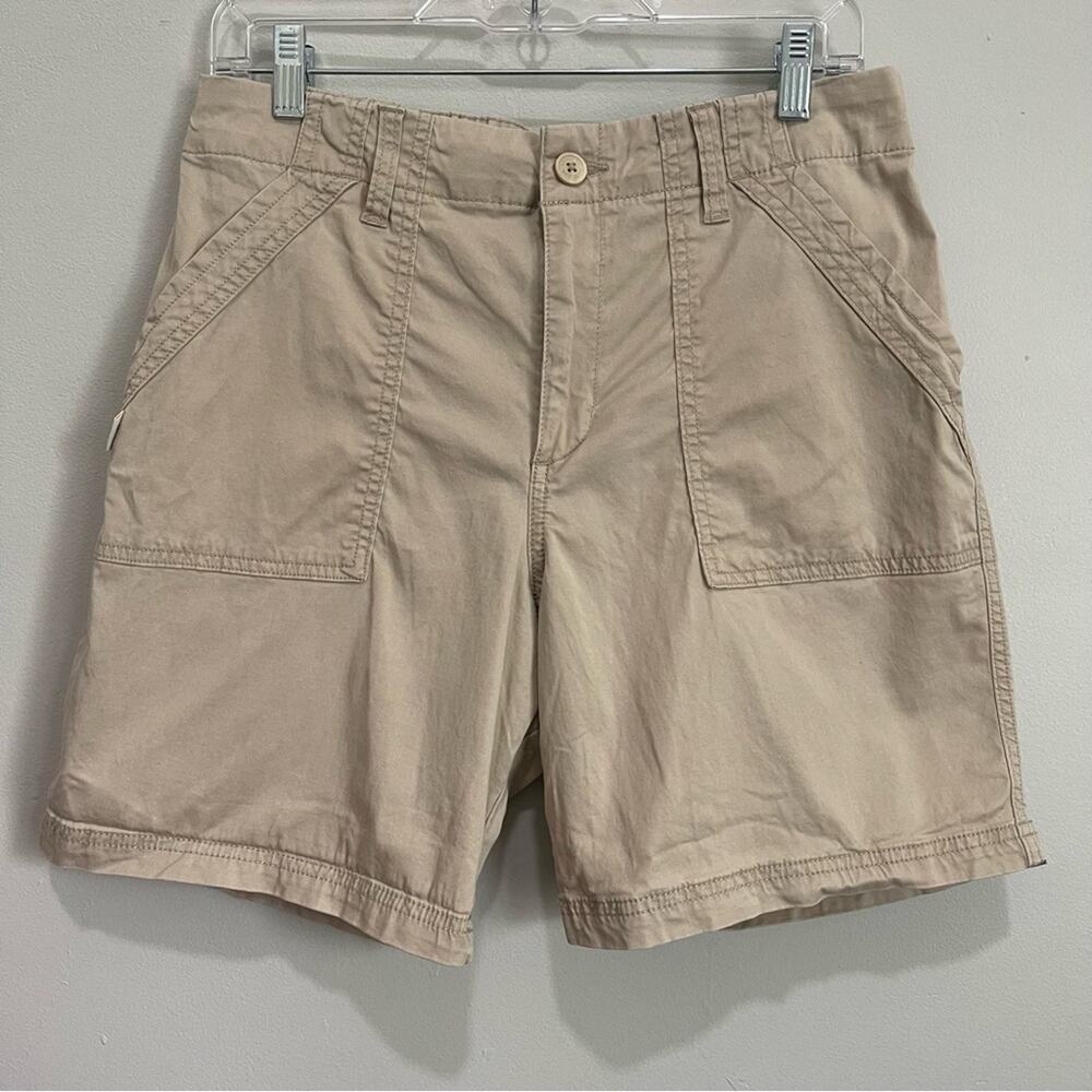 Magellan Men's Classic Fit Minimalist Chino Style Khaki Shorts Size M